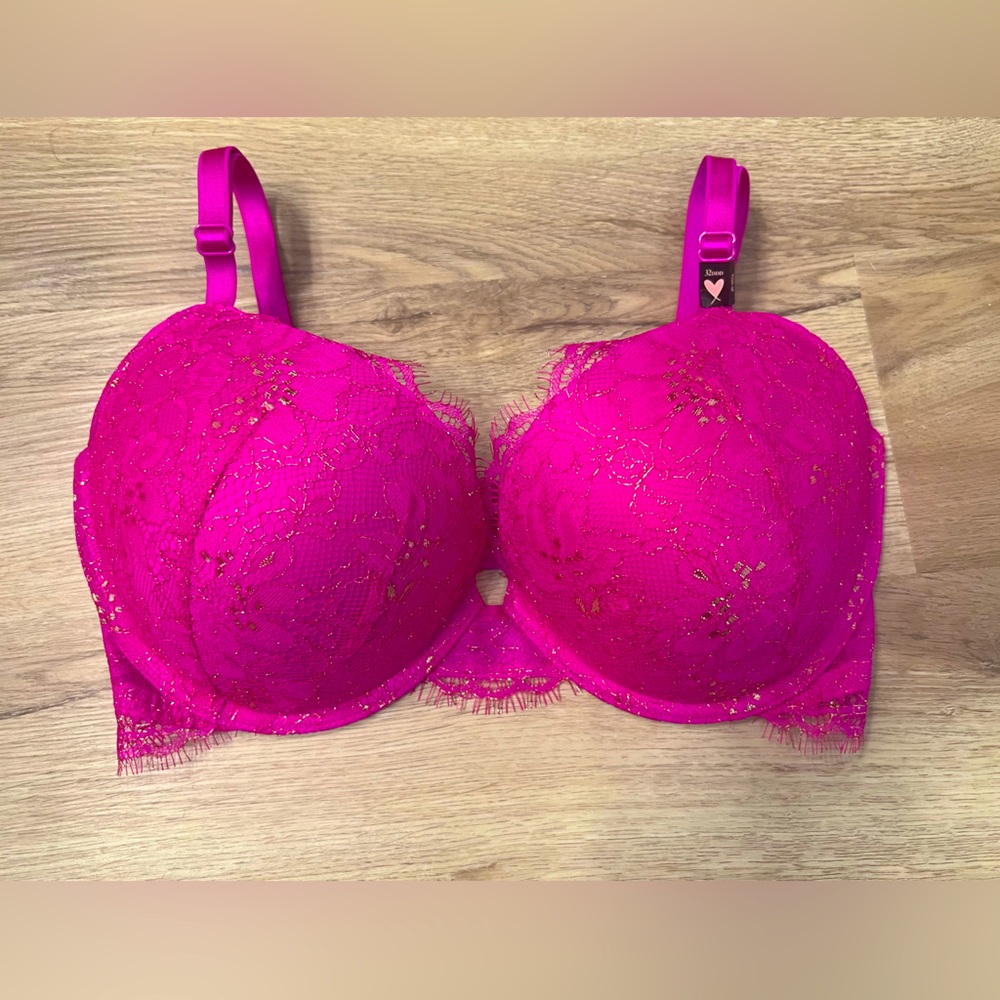 Victoria’s Secret Very Sexy Push Up (32DDD)💖
